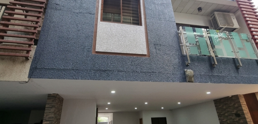 4 Storey Townhouse, in Sta Mesa, Sampaloc Manila City
