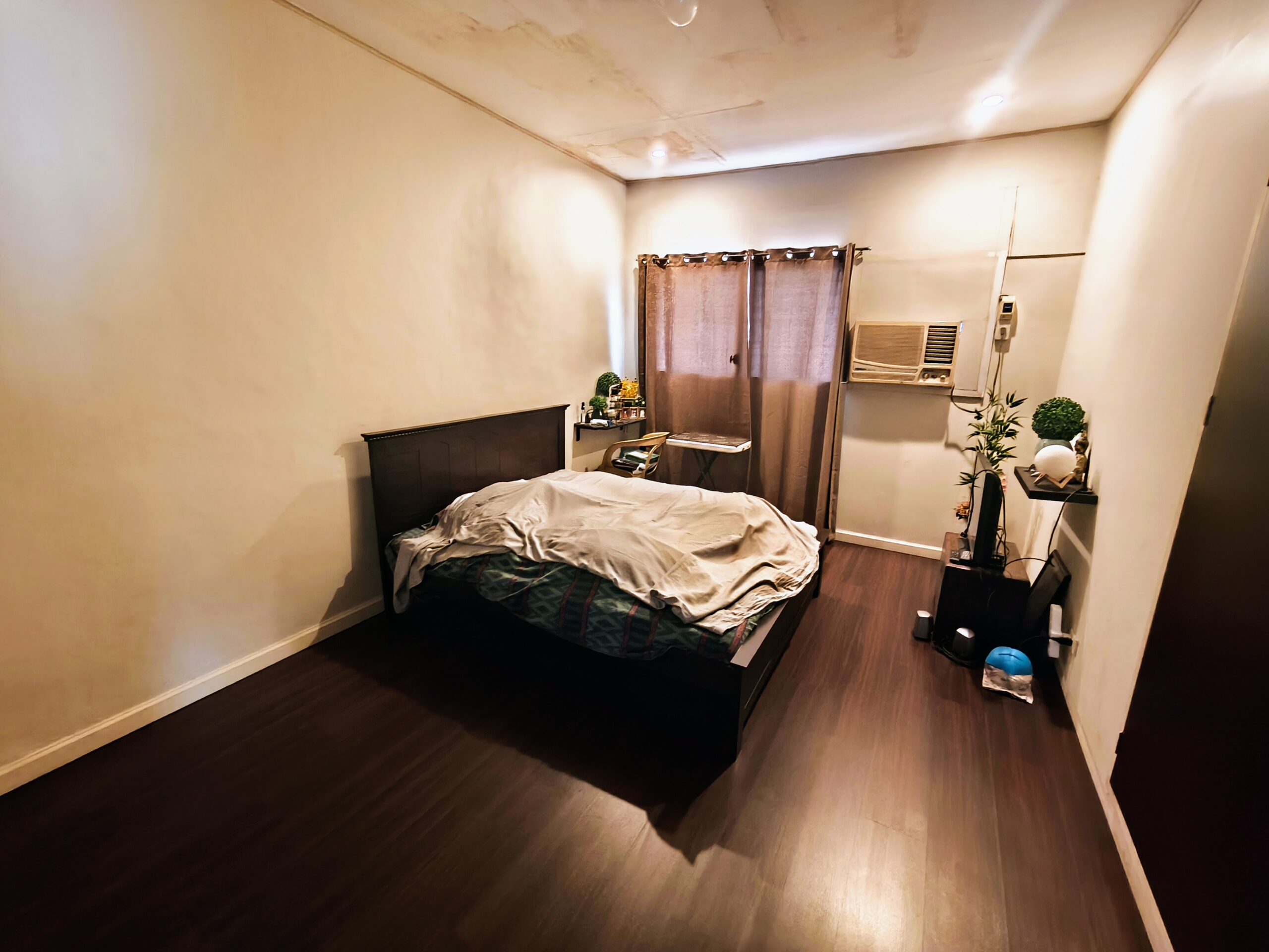 4BR House and Lot in Project 6, Quezon City