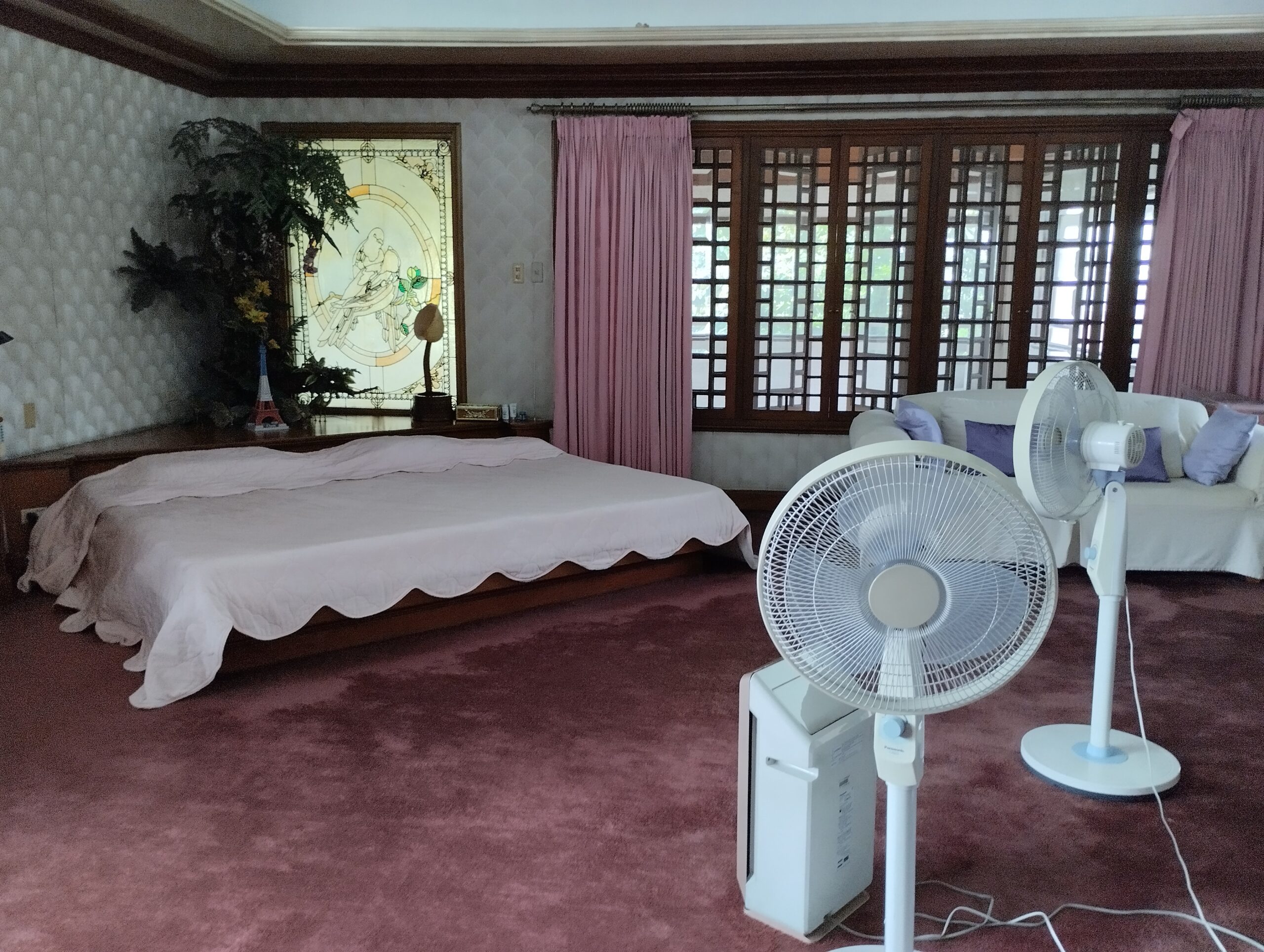 1,378 sqm Luxury Home in Xavierville, Quezon City