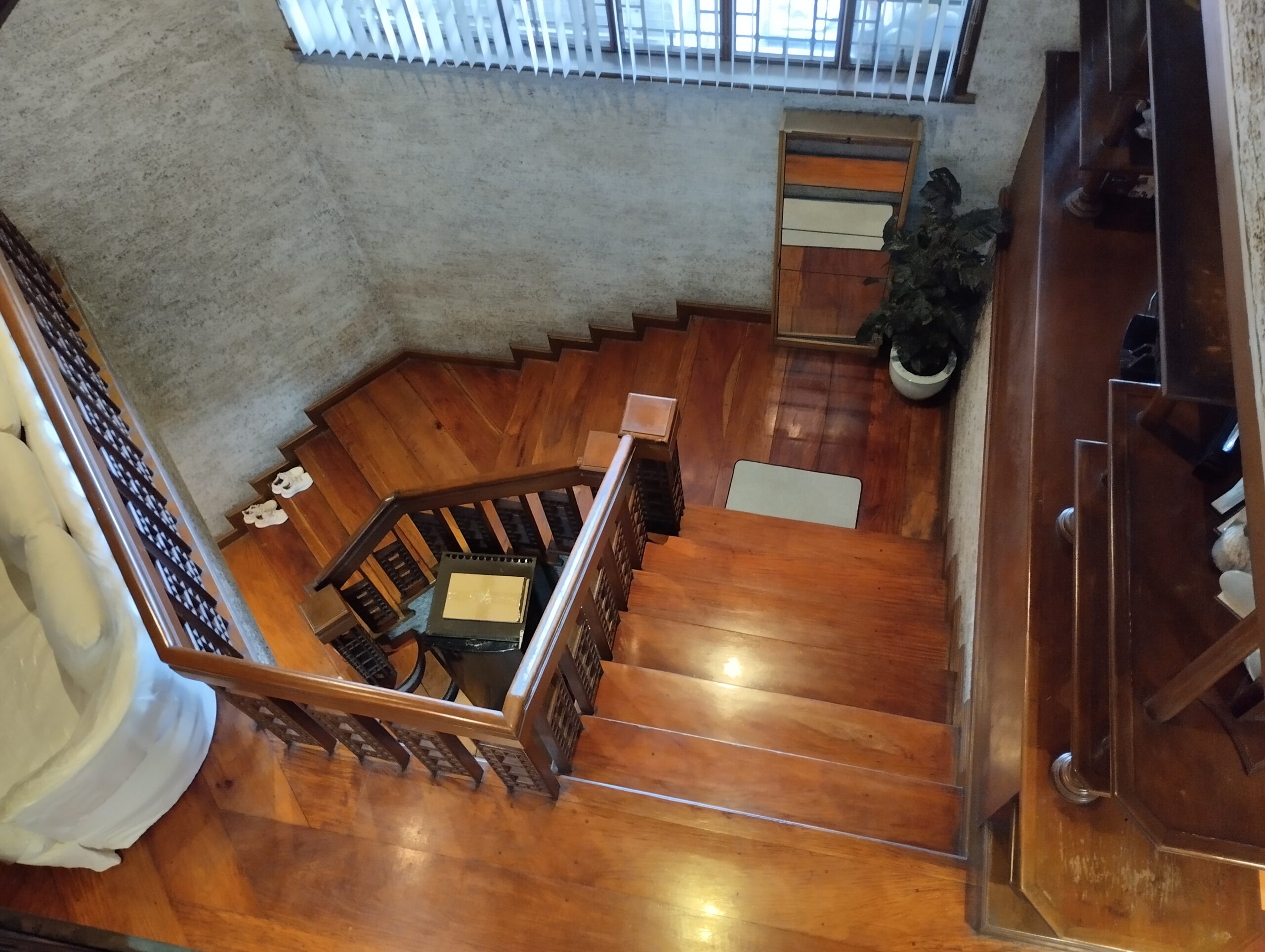 1,378 sqm Luxury Home in Xavierville, Quezon City