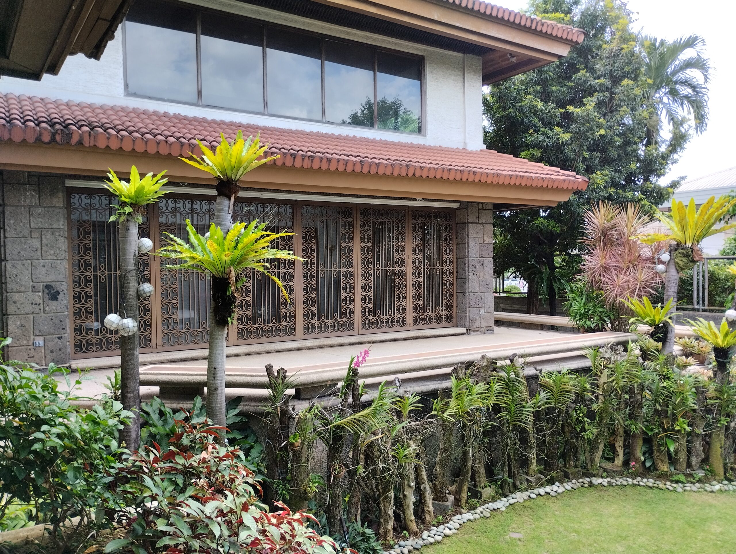 1,378 sqm Luxury Home in Xavierville, Quezon City