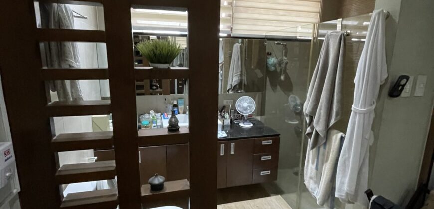 400sqm House and Lot in LGV, near Lavista and Loyola Acropolis, Quezon City