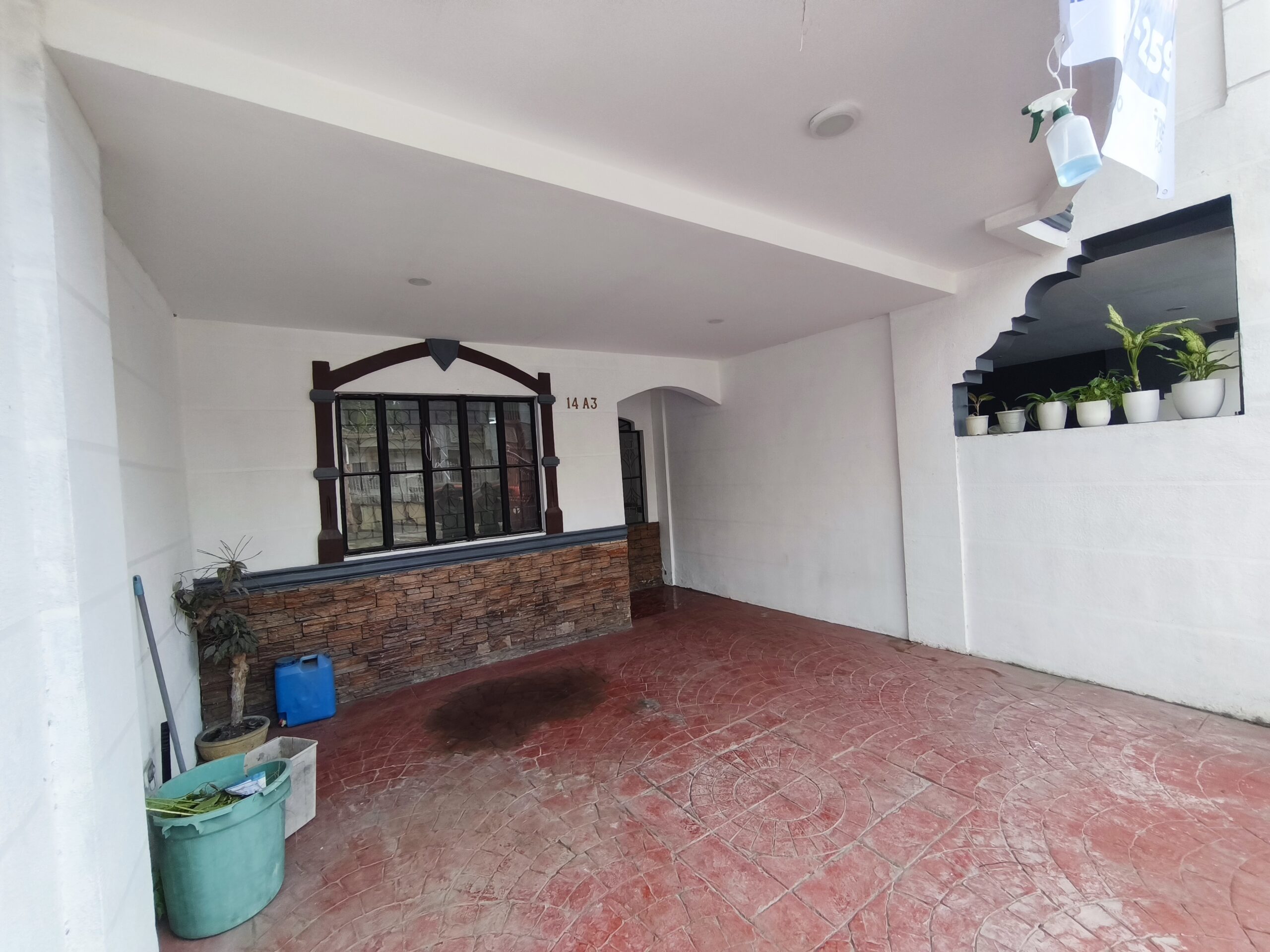 5BR 3-Storey House for Sale – St. Joseph Village QC (Near Congressional)