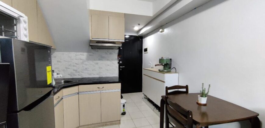 1BR Loft Condo Unit in Eton Emerald Lofts, Pasig City