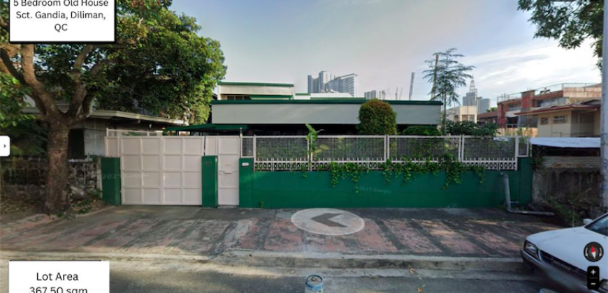 5BR Old House and Lot in Scout Gandia, Barangay Sacred Heart, Diliman, Quezon City