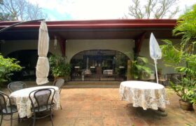 4BR Old House and Lot in Victoria Valley, Antipolo City