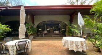 4BR Old House and Lot in Victoria Valley, Antipolo City