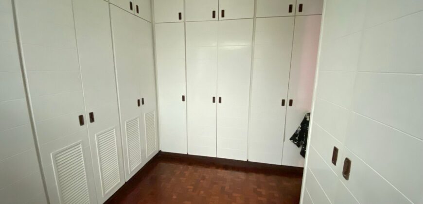 4BR Old House and Lot in Victoria Valley, Antipolo City