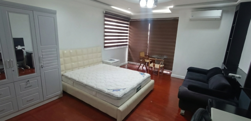 4BR Townhouse with 4 Parking in Teacher’s Village West, Quezon City