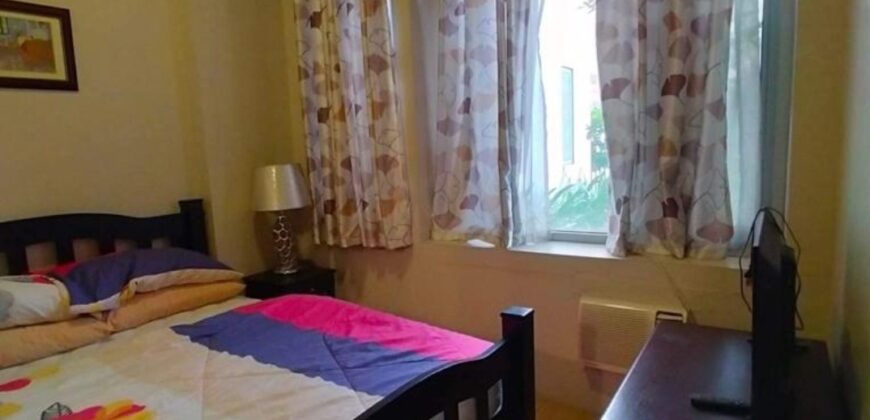 1-BR Fully-furnished Condominium Unit at Palm Tree Villas 1, Newport City, Pasay City.
