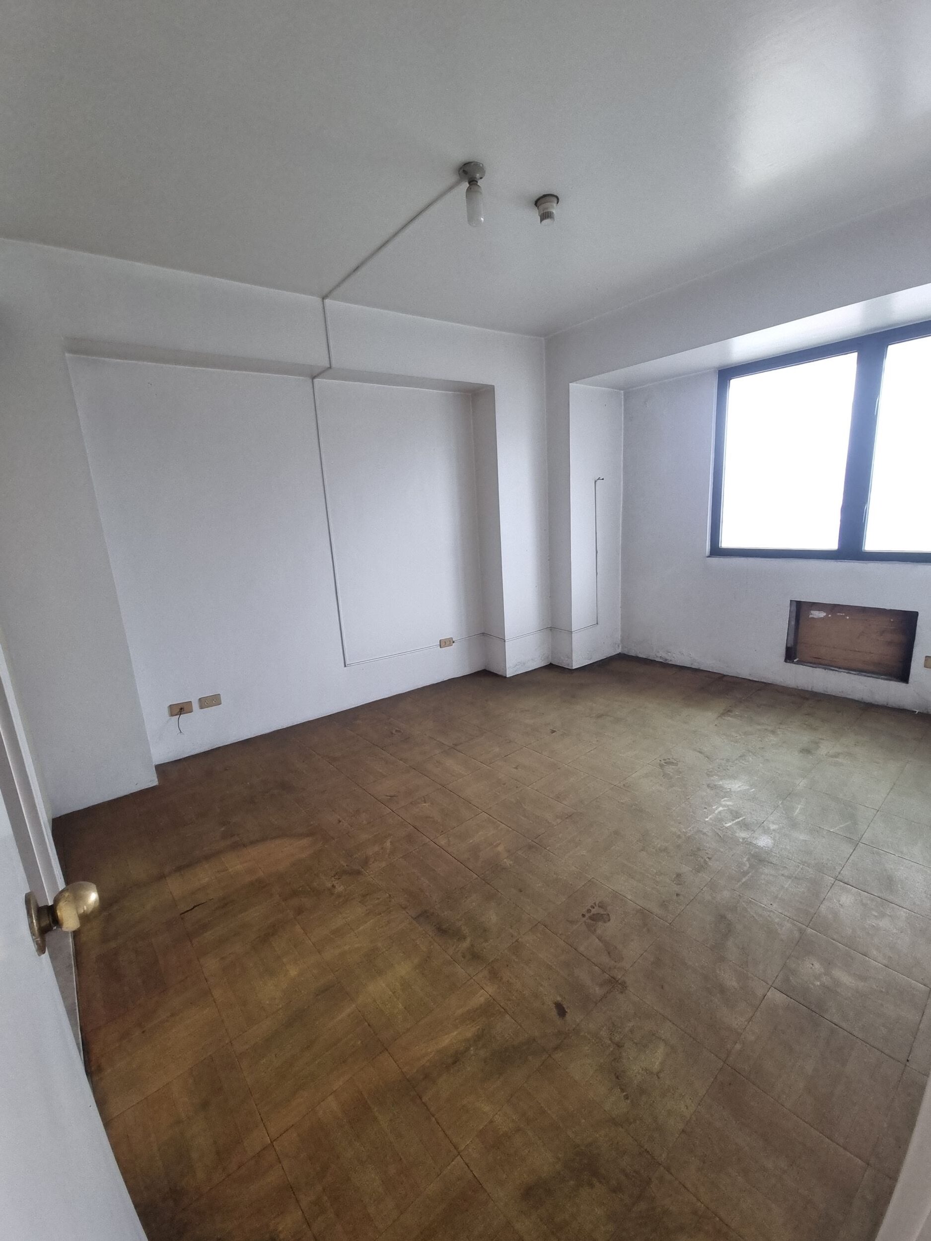 2BR in West Tower Condominium, along Osmeña Highway, Bangkal, Makati City