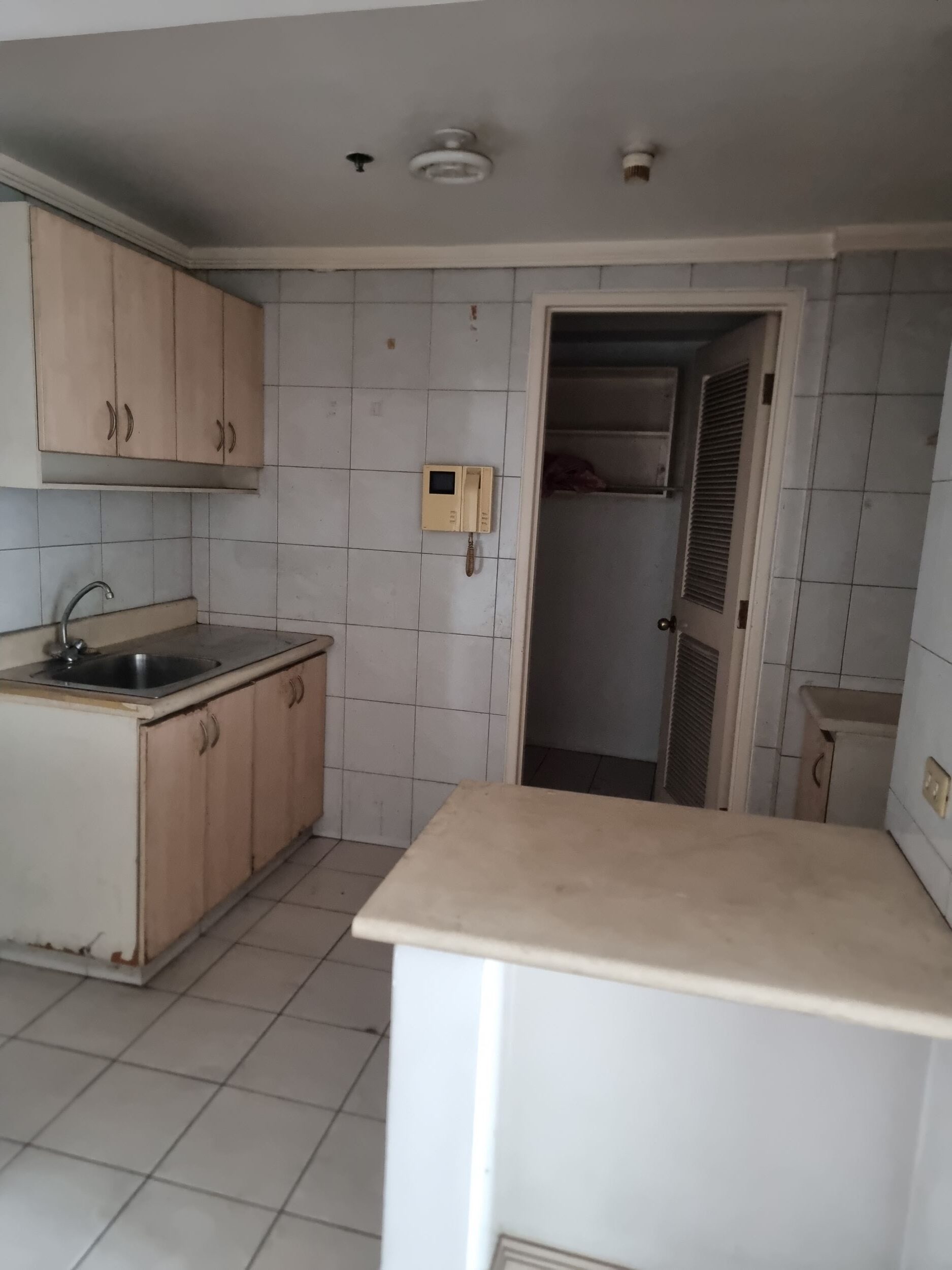 2BR in West Tower Condominium, along Osmeña Highway, Bangkal, Makati City