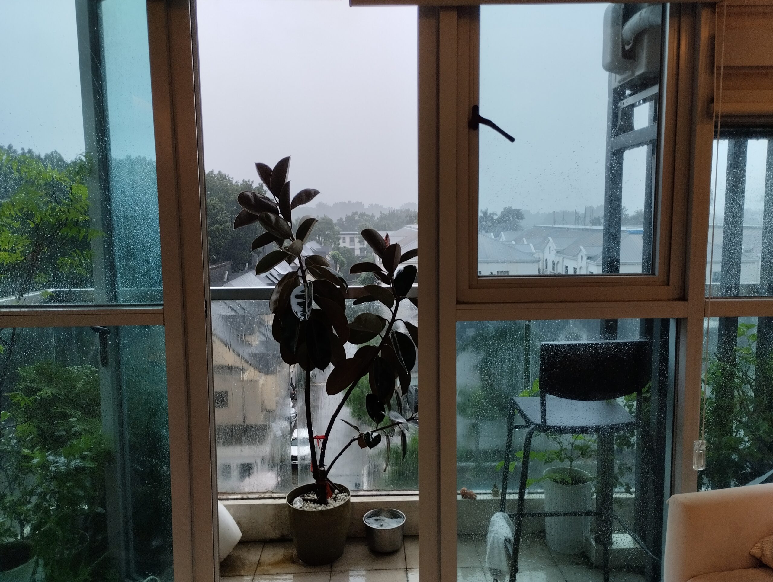 2BR + Maid’s Room | 2 Parking Slots | Golfhill Gardens, Capitol Hills