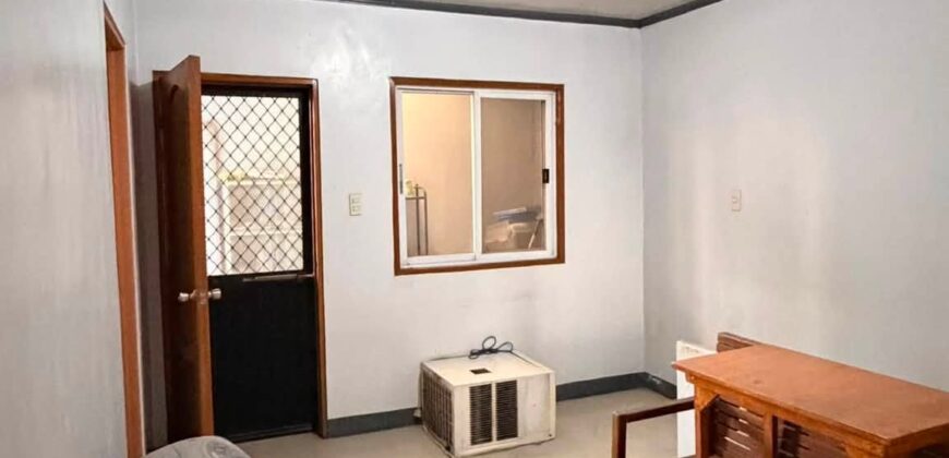 4BR Casimiro Townhouse End Unit, Deparo Rd, Caloocan City