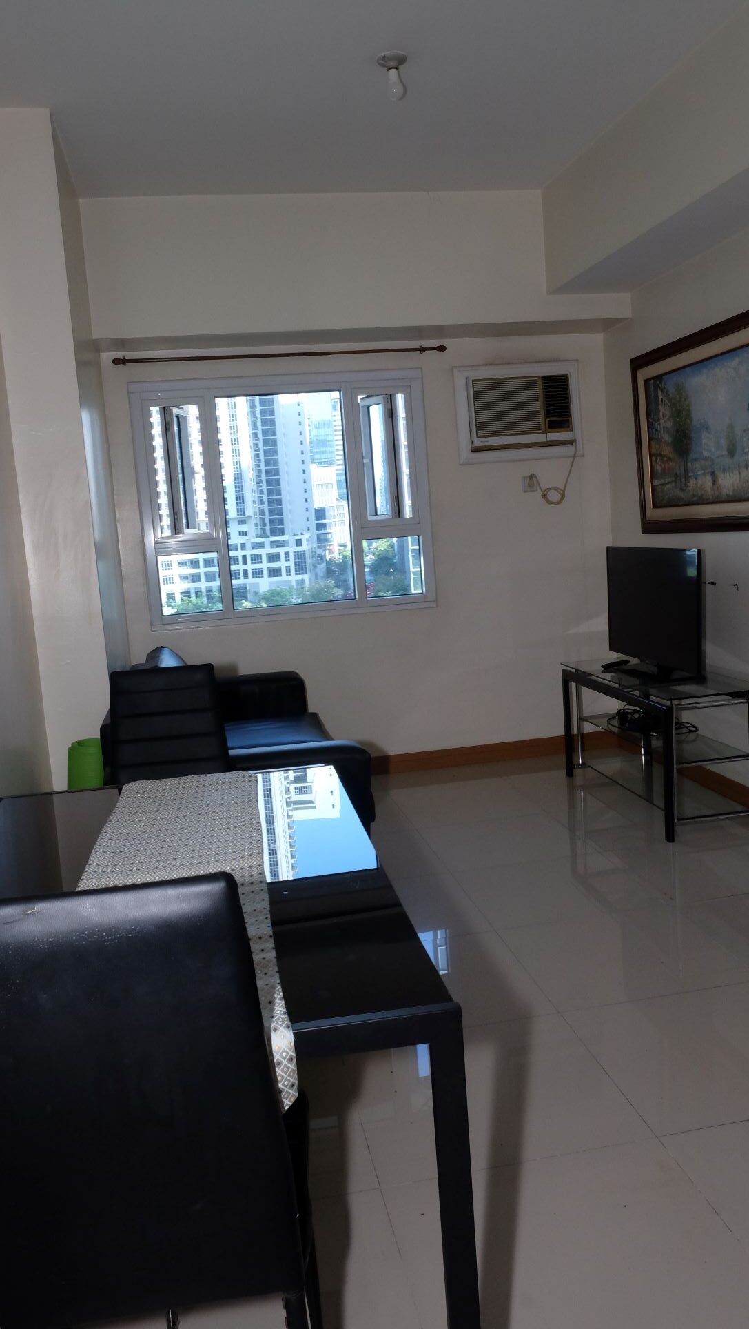 Furnished 1BR in The Trion Towers BGC for Php 32,000 per month