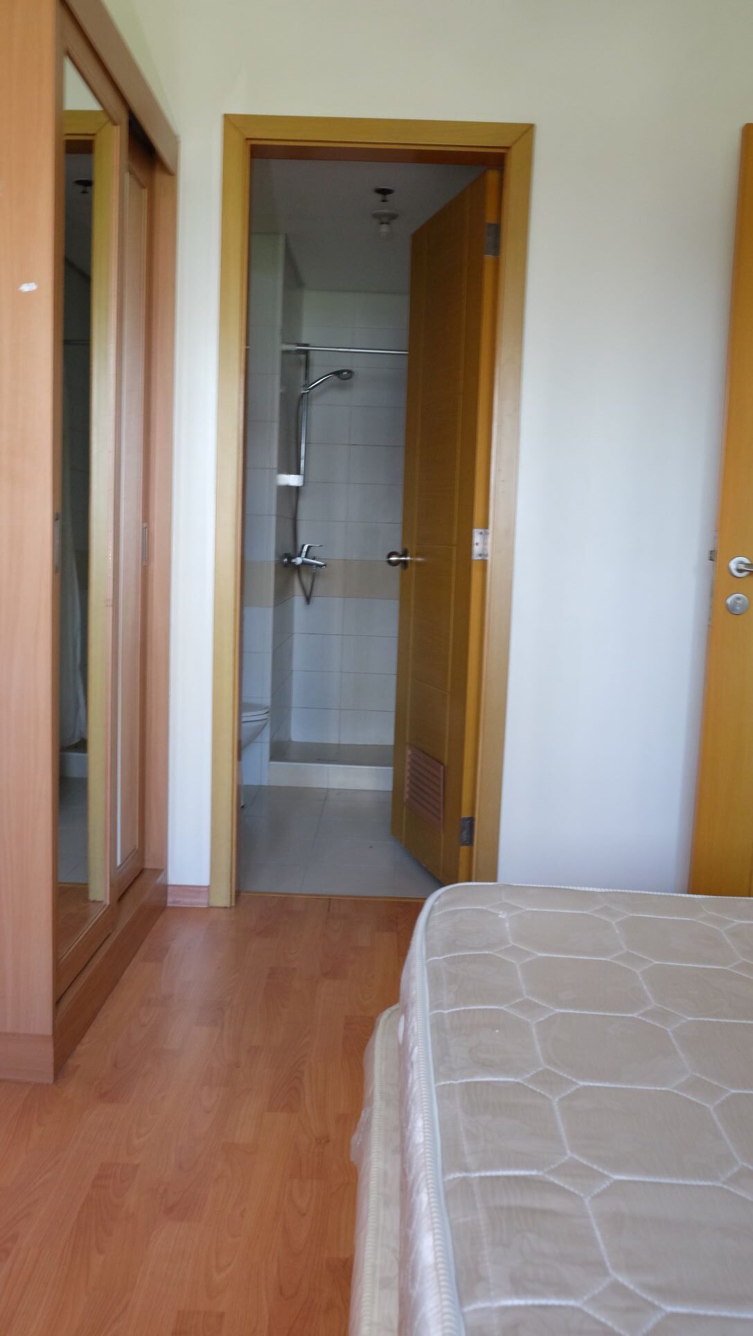 Furnished 1BR in The Trion Towers BGC for Php 32,000 per month