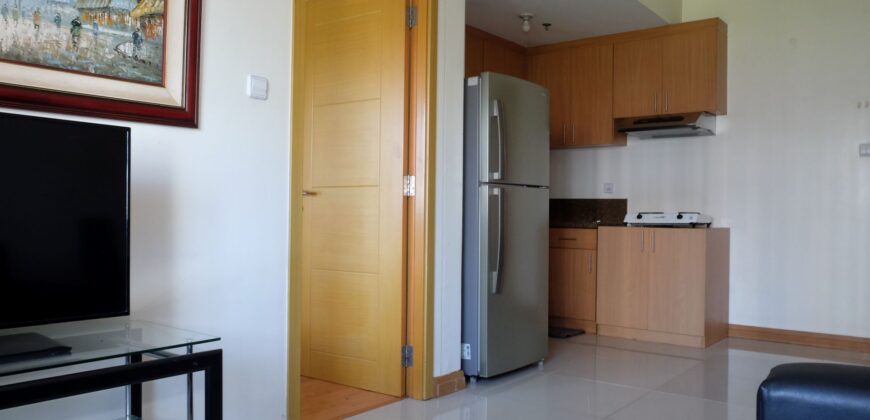 Furnished 1BR in The Trion Towers BGC for Php 32,000 per month