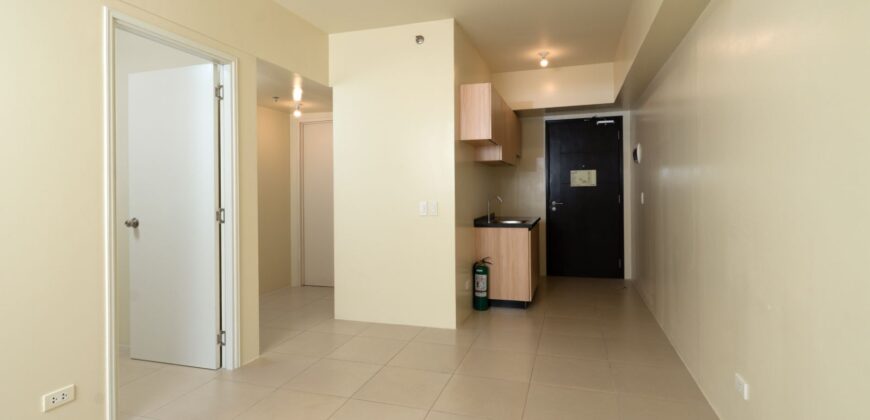 2 Bedroom Unit at Avida Towers Sola 2, Vertis North, Quezon City