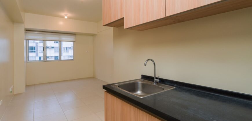 2 Bedroom Unit at Avida Towers Sola 2, Vertis North, Quezon City