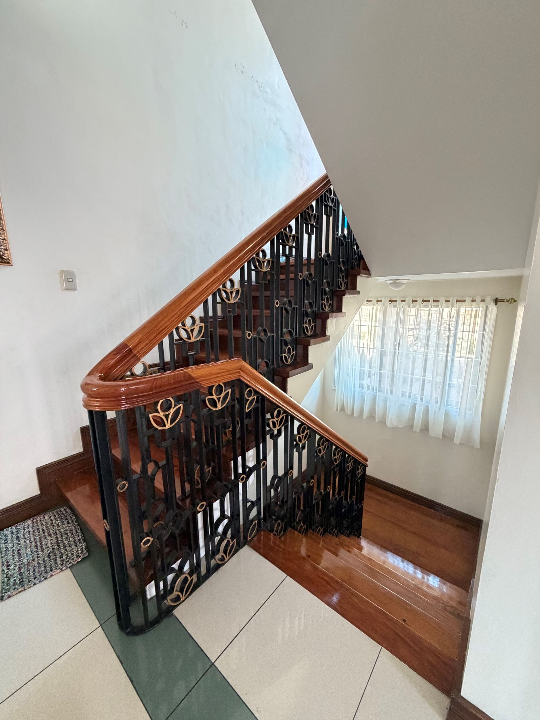 House and Lot for Sale – Corner Lot 📍 Oro Vista Royale, Antipolo City, Rizal