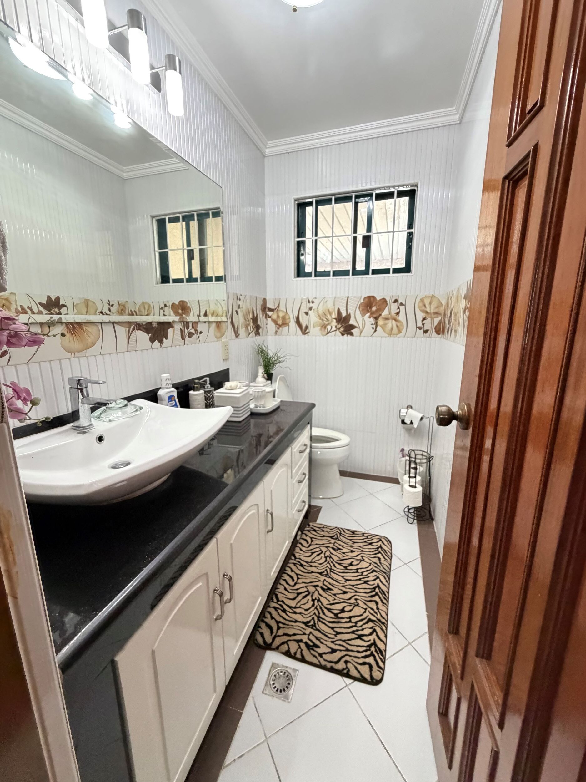 House and Lot for Sale – Corner Lot 📍 Oro Vista Royale, Antipolo City, Rizal
