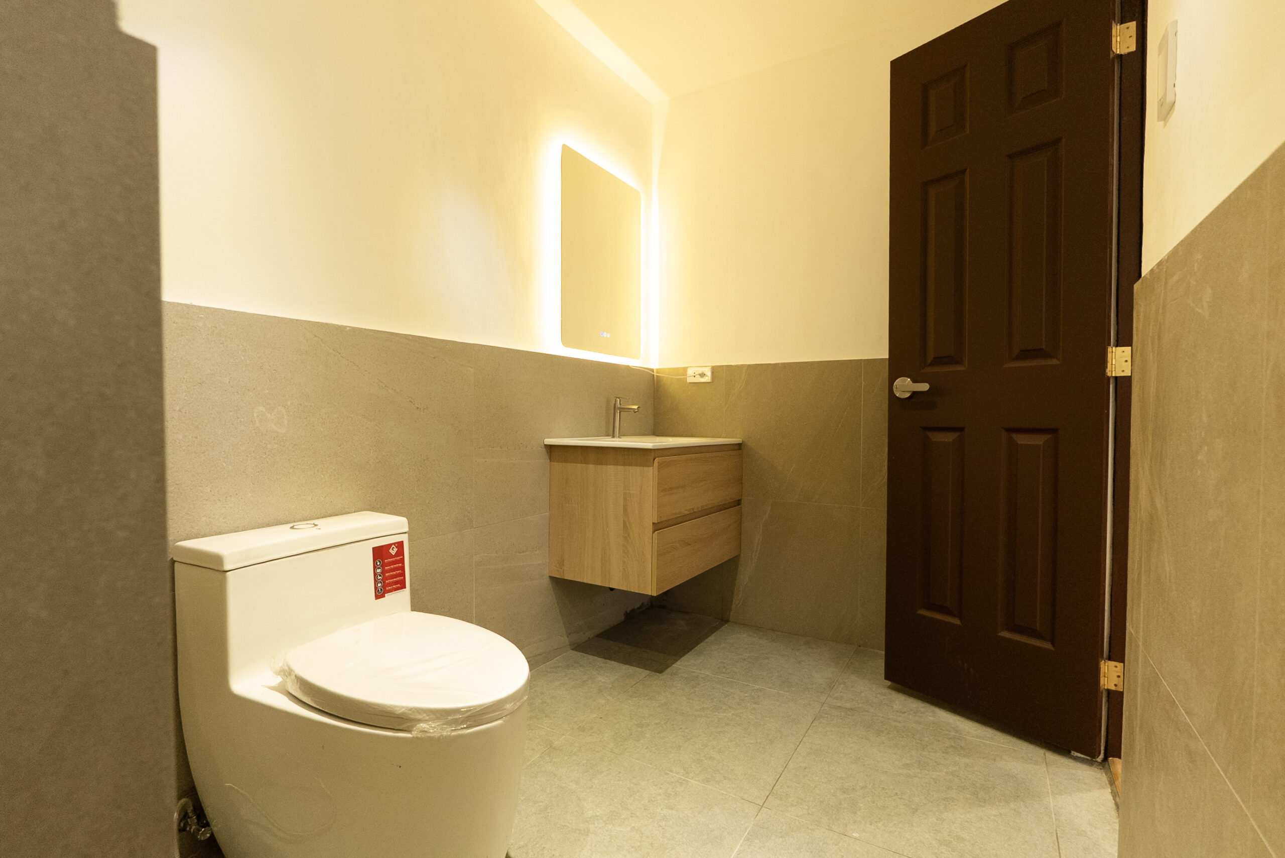 Rare Bungalow at Kingsville Royale, Sun Valley Complex Antipolo
