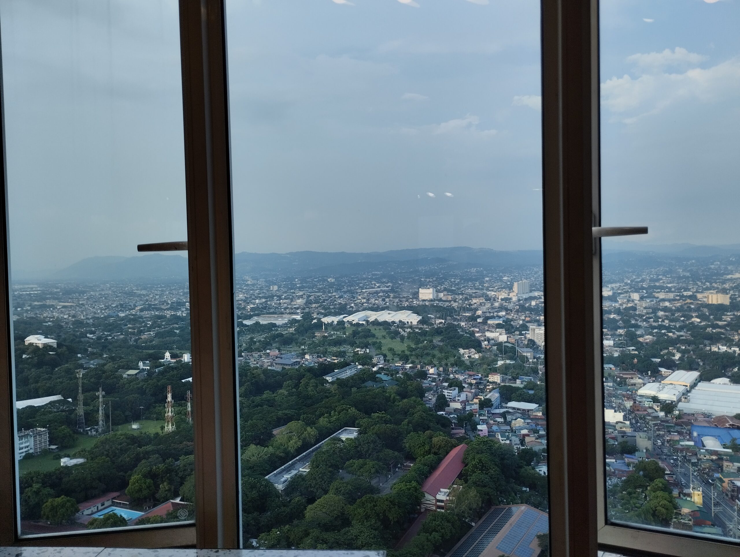 BLUE RESIDENCES, QUEZON CITY