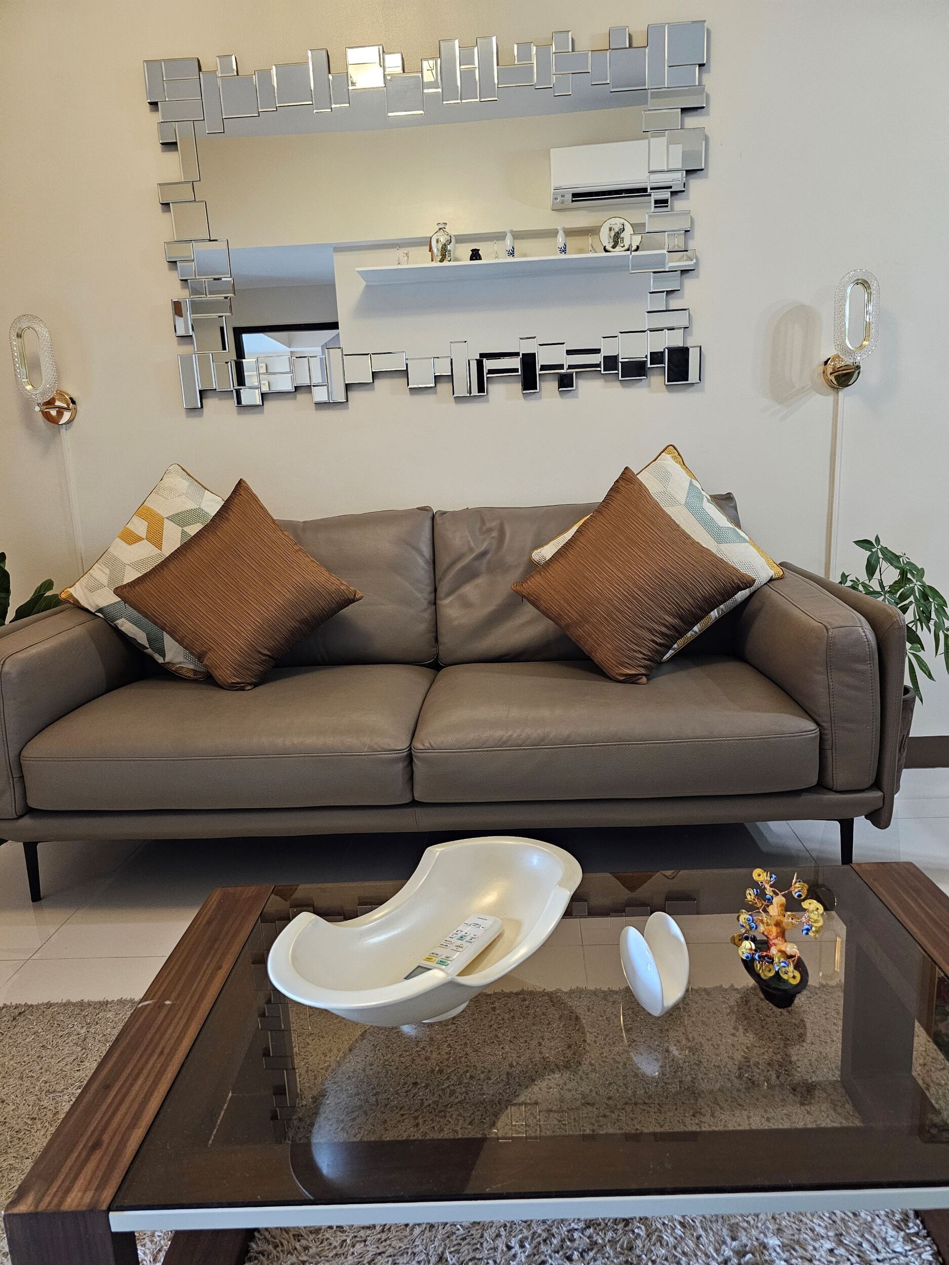 2BR Unit with Maid’s Room at The Ellis, Salcedo Village, Makati