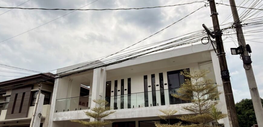 6-BEDROOM HOUSE & LOT FOR SALE IN VERMONT PARK EXECUTIVE VILLAGE, ANTIPOLO CITY, RIZAL