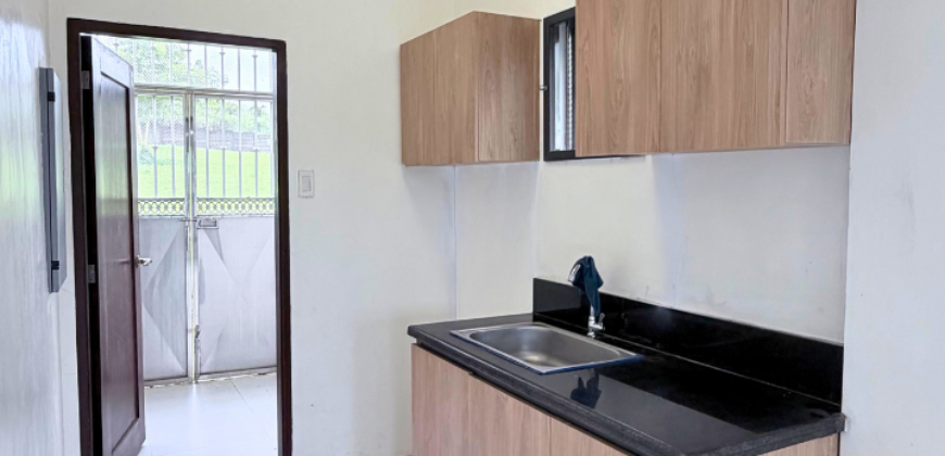 4-BEDROOM HOUSE & LOT FOR SALE IN AVIDA ALTARAZA, SJDM BULACAN