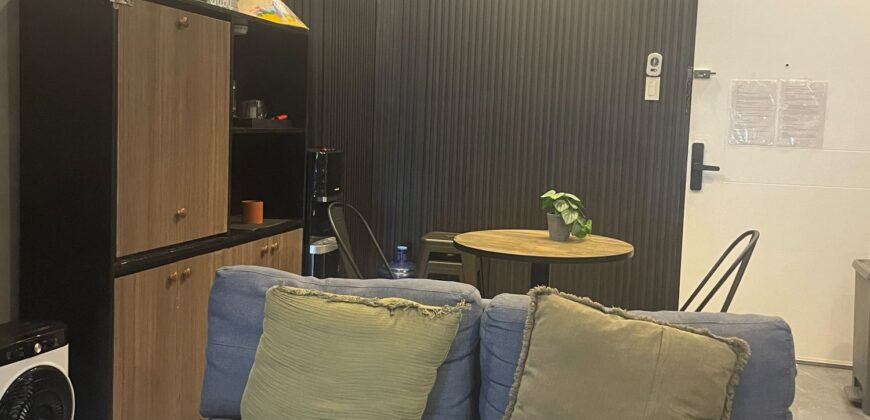 A nicely interior 1-bedroom unit for lease at Eastwood Parkview Tower 2, conveniently located above Eastwood Mall in Libis, Quezon City.