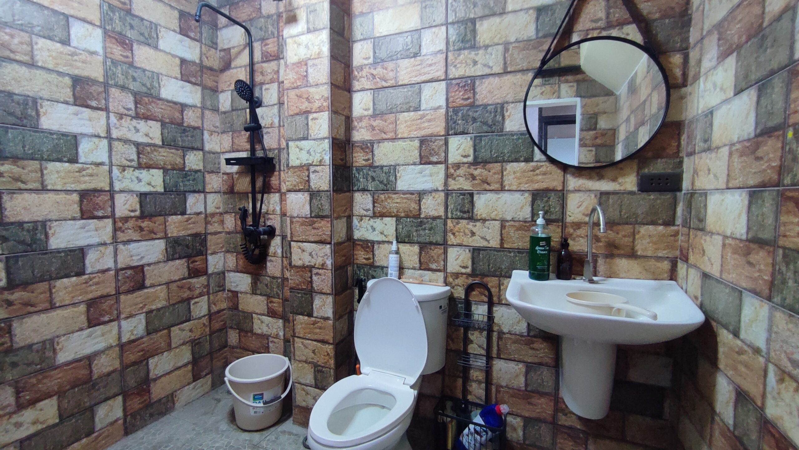 9BR House and Lot in BF Homes, Parañaque