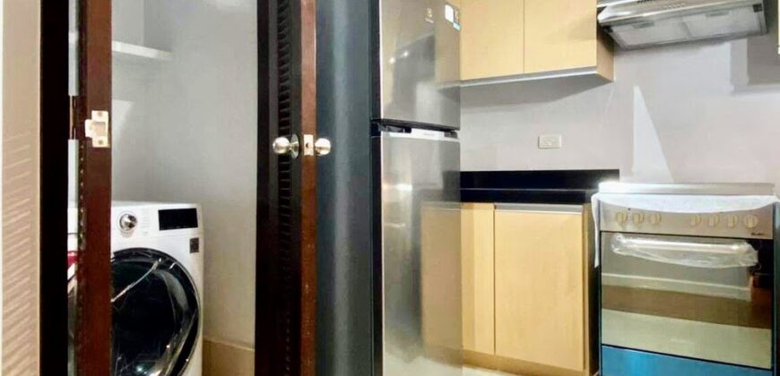 Luxurious 2BR Condo in Escala Salcedo, Makati – Php 95,000/month!